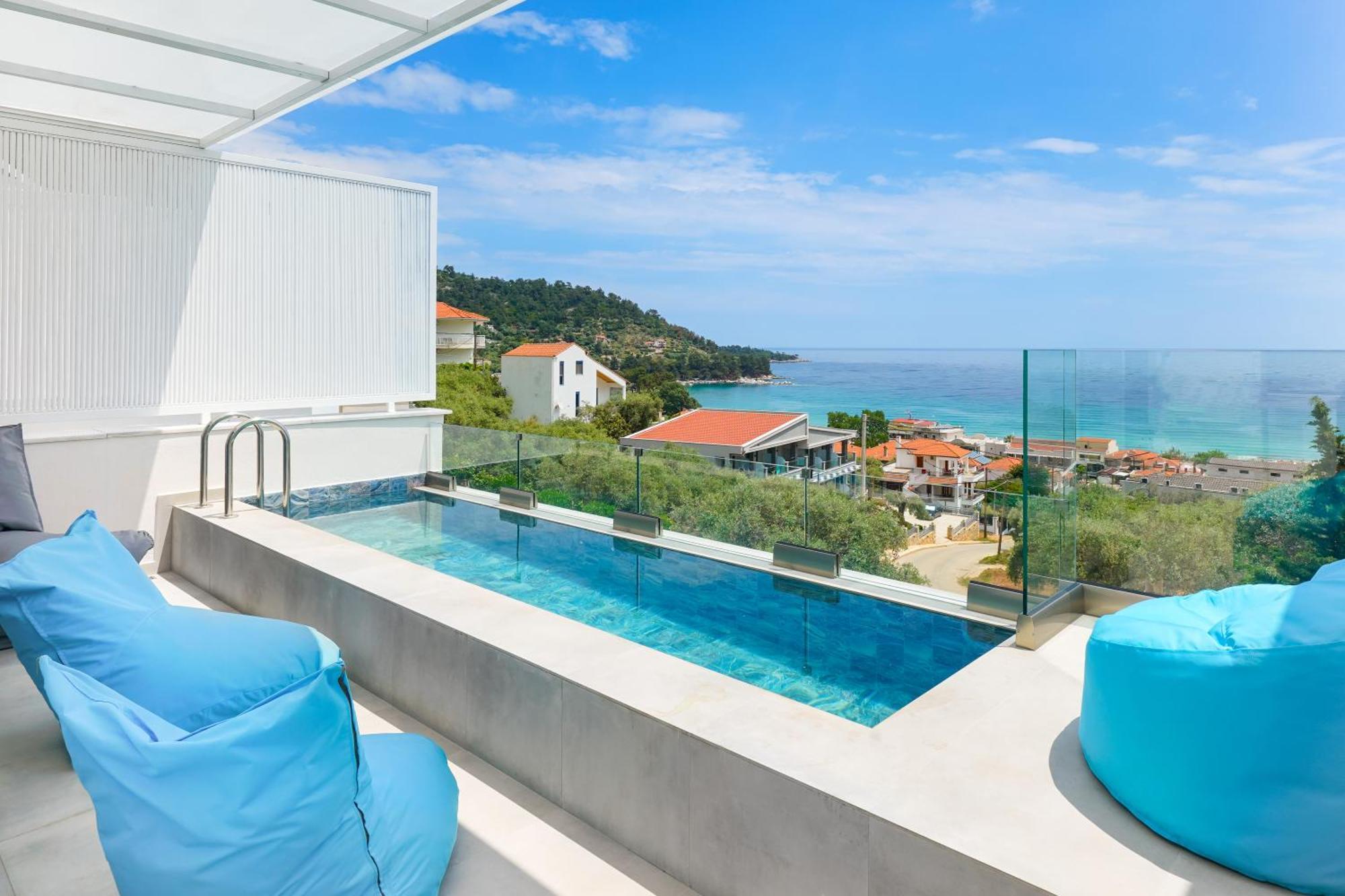 Mythodea Prive Luxury Suites Chrysi Ammoudia Bagian luar foto